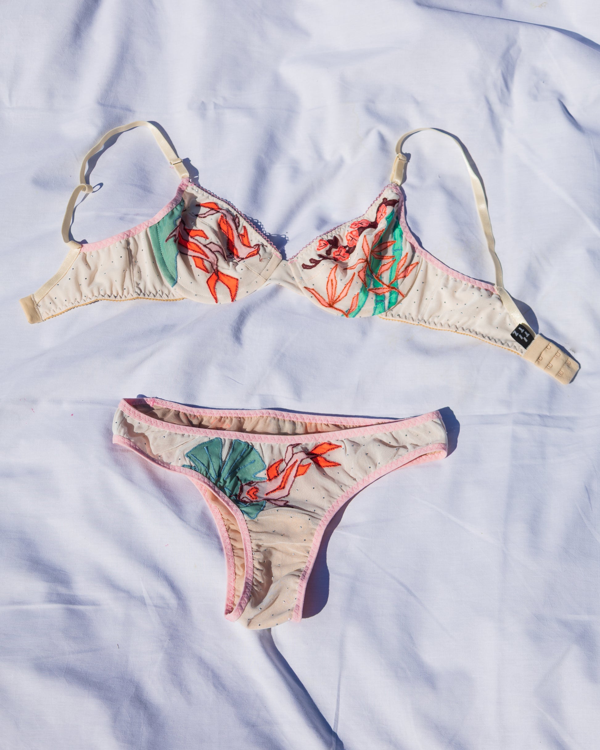 Koi Pantie